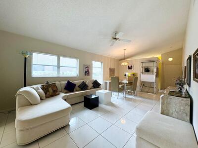 8279 Summerbreeze Lane, Boca Raton, FL 33496