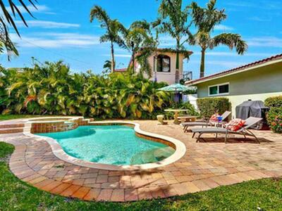 390 N Juno Lane, Juno Beach, FL 33408