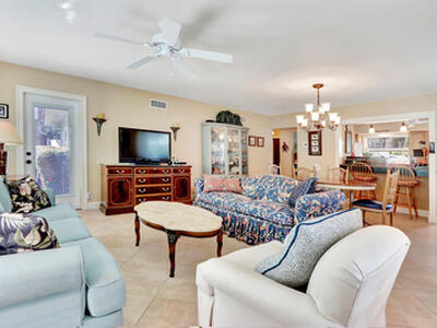 390 N Juno Lane, Juno Beach, FL 33408