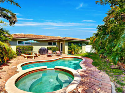 390 N Juno Lane, Juno Beach, FL 33408