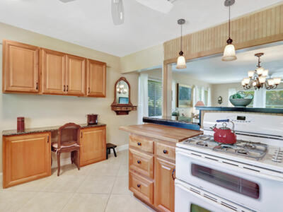 390 N Juno Lane, Juno Beach, FL 33408