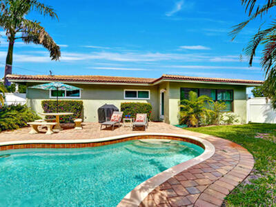 390 N Juno Lane, Juno Beach, FL 33408