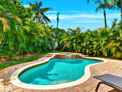 390 N Juno Lane, Juno Beach, FL 33408