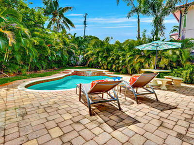 390 N Juno Lane, Juno Beach, FL 33408