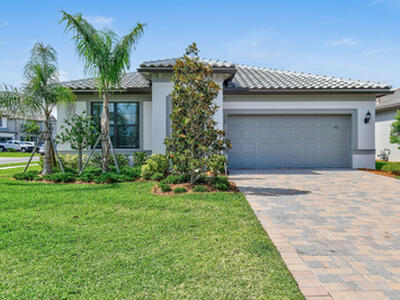 758 SE Courances Drive