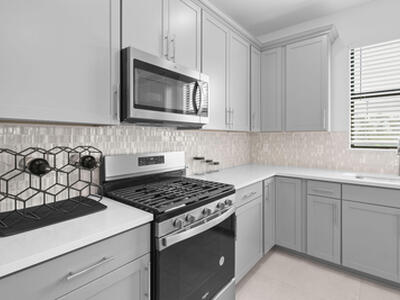 758 SE Courances Drive, Port Saint Lucie, FL 34984