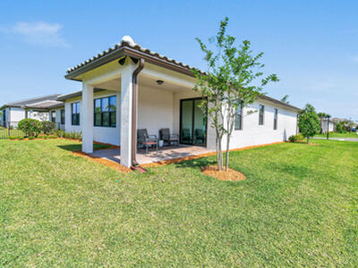 758 SE Courances Drive, Port Saint Lucie, FL 34984