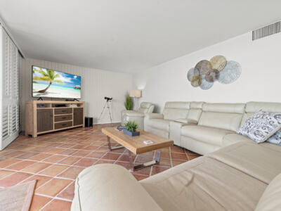 3610 S Ocean Boulevard, South Palm Beach, FL 33480