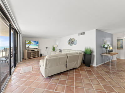 3610 S Ocean Boulevard, South Palm Beach, FL 33480