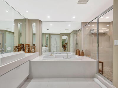 155 S Ocean 305 Avenue, Palm Beach Shores, FL 33404