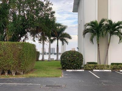 2936 Lake Shore Drive, Riviera Beach, FL 33404