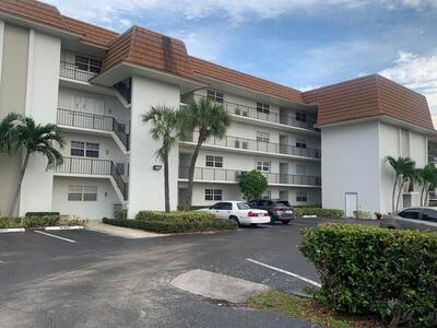 2936 Lake Shore Drive, Riviera Beach, FL 33404