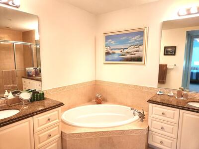 1 Harbour Isle Drive E, Fort Pierce, FL 34949