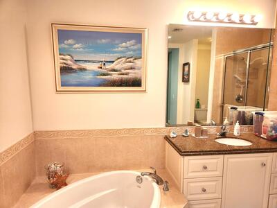 1 Harbour Isle Drive E, Fort Pierce, FL 34949