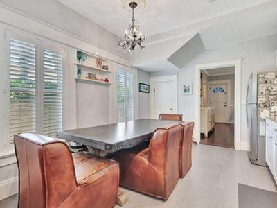 296 Vallette Way, West Palm Beach, FL 33401
