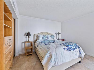 5420 N Ocean Drive, Singer Island, FL 33404