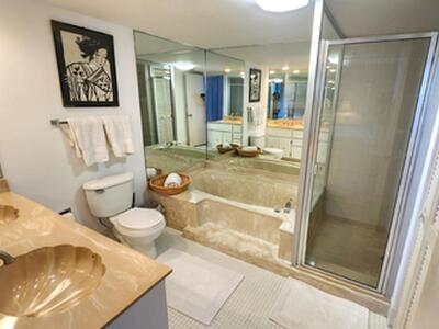 5510 N Ocean Drive, Singer Island, FL 33404