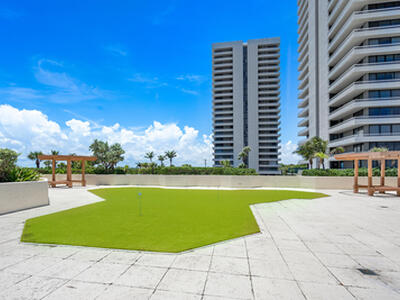 5510 N Ocean Drive, Singer Island, FL 33404