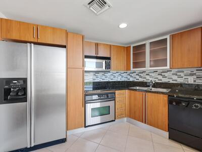 610 Clematis Street, West Palm Beach, FL 33401
