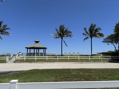 5505 N Ocean Boulevard, Ocean Ridge, FL 33435