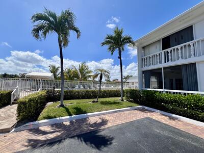 4201 S Ocean Boulevard, South Palm Beach, FL 33480