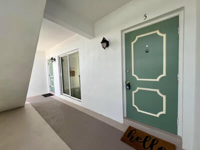 4201 S Ocean Boulevard, South Palm Beach, FL 33480