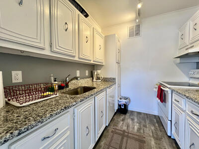 4201 S Ocean Boulevard, South Palm Beach, FL 33480