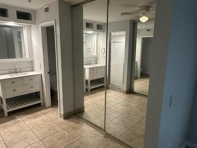 417 4th Lane, Palm Beach Gardens, FL 33418