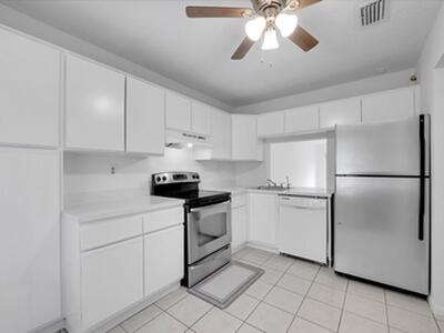 4718 NW 82nd Avenue, Lauderhill, FL 33351