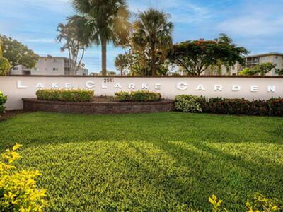 2581 N Garden Drive, Lake Worth, FL 33461