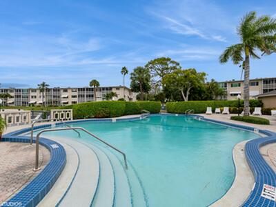 2581 N Garden Drive, Lake Worth, FL 33461