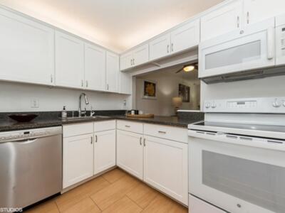 2581 N Garden Drive, Lake Worth, FL 33461