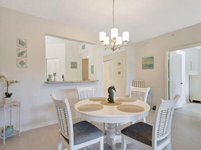 800 Uno Lago Drive, Juno Beach, FL 33408