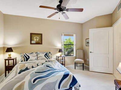 800 Uno Lago Drive, Juno Beach, FL 33408