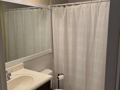 251 S Cypress Road, Pompano Beach, FL 33060