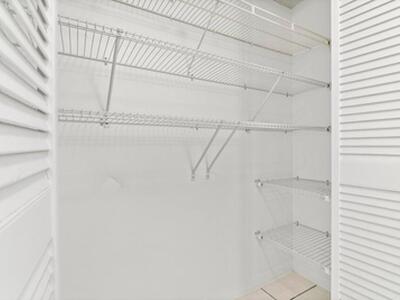 345 W Laurel Drive, Margate, FL 33063