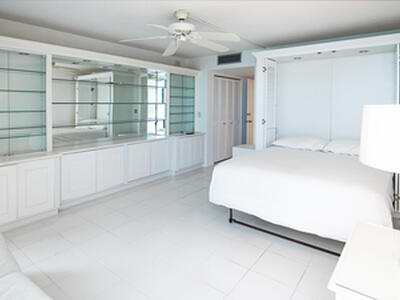 5540 N Ocean Drive, Singer Island, FL 33404