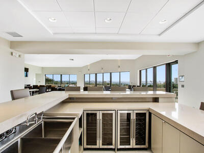 5540 N Ocean Drive, Singer Island, FL 33404