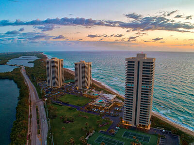 5540 N Ocean Drive, Singer Island, FL 33404