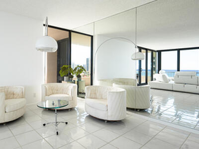 5540 N Ocean Drive, Singer Island, FL 33404