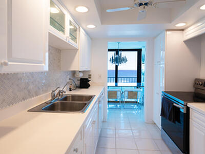 5540 N Ocean Drive, Singer Island, FL 33404