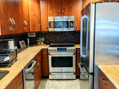 2840 S Ocean Boulevard, Palm Beach, FL 33480