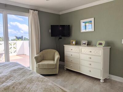 2840 S Ocean Boulevard, Palm Beach, FL 33480