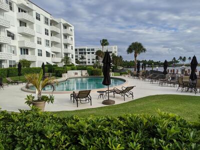 2840 S Ocean Boulevard, Palm Beach, FL 33480