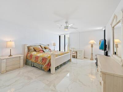 5070 N Ocean Drive, Singer Island, FL 33404