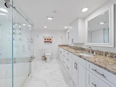 5070 N Ocean Drive, Singer Island, FL 33404