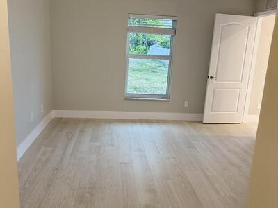 2118 NE 22nd Place, Cape Coral, FL 33909