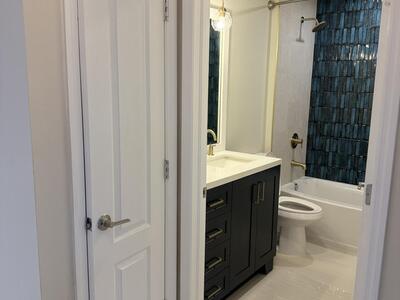 2118 NE 22nd Place, Cape Coral, FL 33909