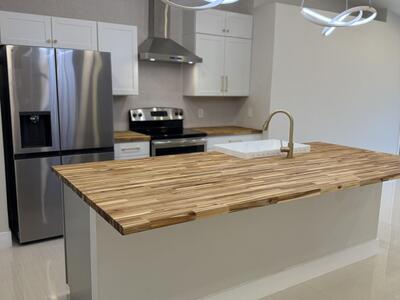 2118 NE 22nd Place, Cape Coral, FL 33909