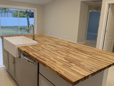 2118 NE 22nd Place, Cape Coral, FL 33909